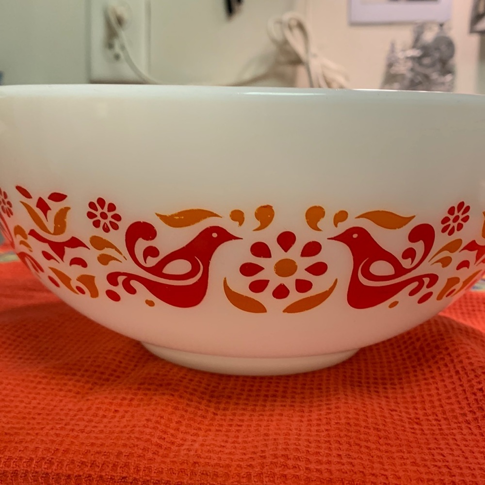 Vintage Pyrex Mixing Bowl